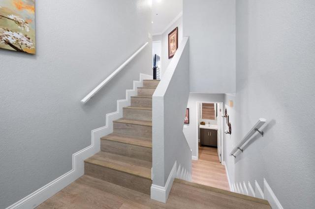 104 E Court Lane, Foster City CA: https://media.crmls.org/mediaz/dcb7127e-a540-4e7f-9dc0-455716a71c37.jpg