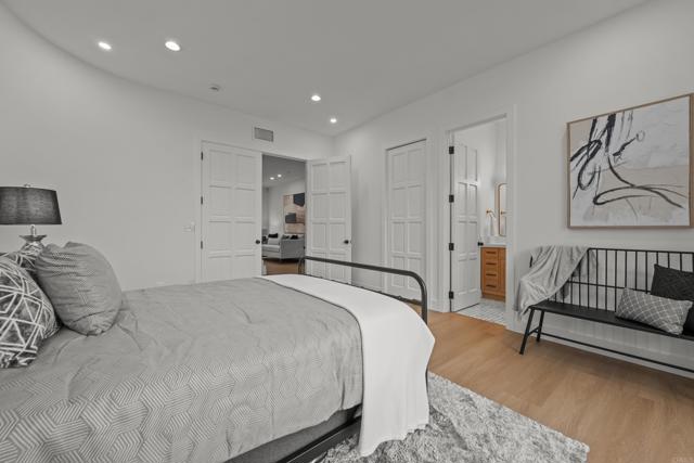 18150 Via Ascenso, Rancho Santa Fe CA: https://media.crmls.org/mediaz/dcb73c3a-aadf-4f96-9f1d-9d254bd7cb3e.jpg