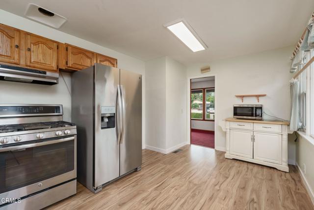 Detail Gallery Image 9 of 38 For 1006 Cadway St, Santa Paula,  CA 93060 - 4 Beds | 2 Baths