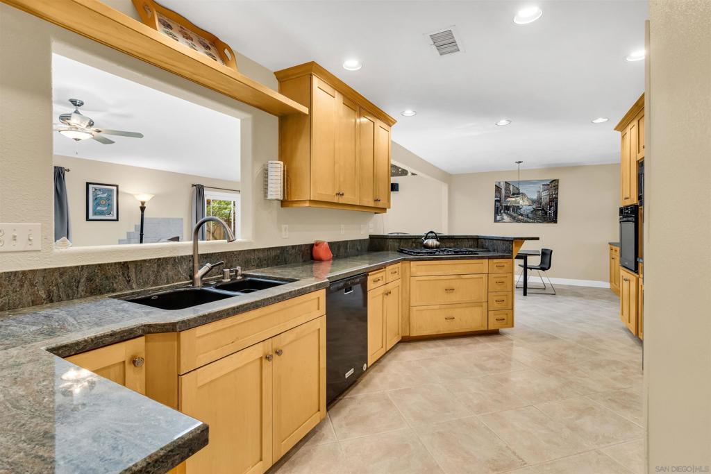 7310 Hamlet Ave. - photo 10