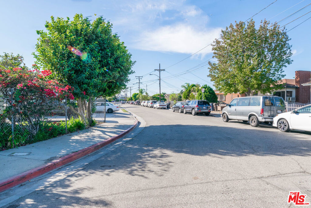 Dcb82037 776B 41D2 8A37 D6Ef86A5Abf1 11156 Mansel Avenue, Inglewood, Ca 90304 &Lt;Span Style='BackgroundColor:transparent;Padding:0Px;'&Gt; &Lt;Small&Gt; &Lt;I&Gt; &Lt;/I&Gt; &Lt;/Small&Gt;&Lt;/Span&Gt;