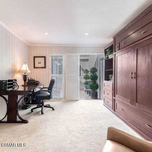 32146 Oakshore Drive, Westlake Village CA: https://media.crmls.org/mediaz/dcb855f2-7f30-4dea-bb47-2b1a8e5fafe6.jpg