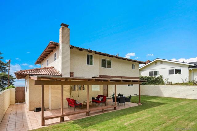 775 Cornish Dr., San Diego CA: https://media.crmls.org/mediaz/dcba3616-e993-408d-8f98-bf4011077766.jpg