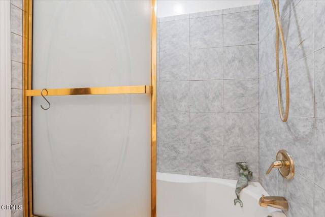 835 Appleton Road, Simi Valley CA: https://media.crmls.org/mediaz/dcbd0364-e520-4bfd-8ae9-9cf73f2ec838.jpg