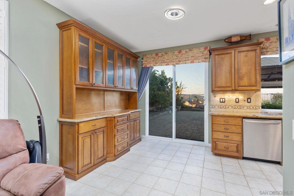 11070 Roxboro - photo 12
