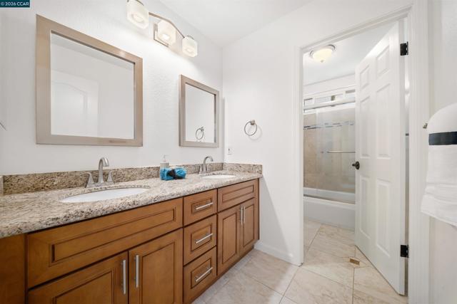 Image 37 of 60 For 812 Beaver Creek Ct