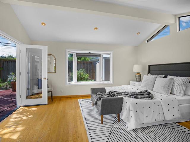 10623 Glenview Avenue, Cupertino CA: https://media.crmls.org/mediaz/dcbfc362-f153-4120-9734-869427cabc7c.jpg
