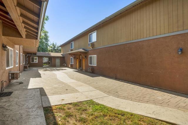Detail Gallery Image 19 of 24 For 390 N 1st St #18,  El Cajon,  CA 92021 - 3 Beds | 2 Baths