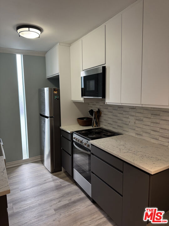 2233 4th Street #1