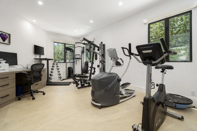 74846 Fox Hills Court, Palm Desert CA: https://media.crmls.org/mediaz/dcc0c4c3-1438-4610-aa6d-14622fbe8883.jpg