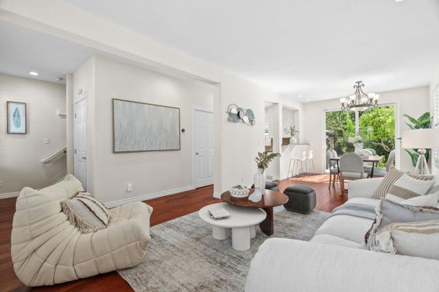 210 Creekside Village Drive, Los Gatos CA: https://media.crmls.org/mediaz/dcc16902-4f88-4aff-83ef-a998b659d2a4.jpg