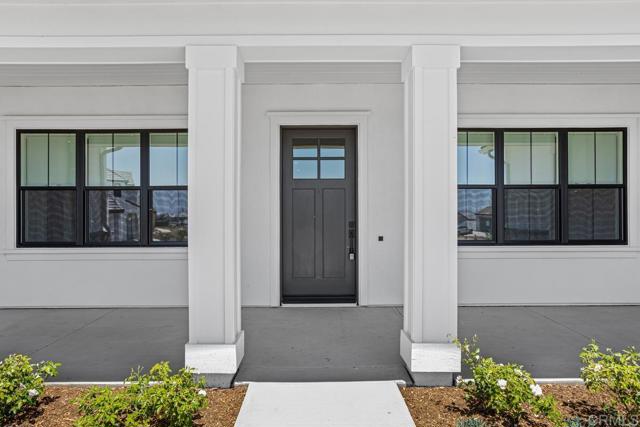 1203 Stonemark Place, Vista CA: https://media.crmls.org/mediaz/dcc33b65-4e79-4bb1-8e59-b0890cd05769.jpg
