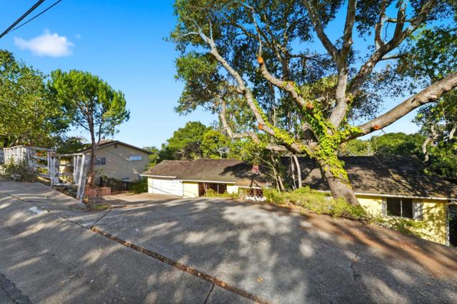 3915 Kingridge Drive, San Mateo CA: https://media.crmls.org/mediaz/dcc34b56-d4e5-4785-9bea-ac5e78f1fa36.jpg