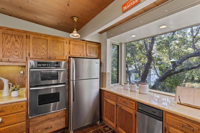 28 Orchard Street, Los Gatos CA: https://media.crmls.org/mediaz/dcc523b9-1815-4721-9535-bbcd68596bf2.jpg