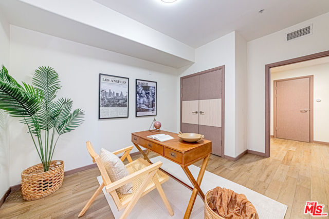 903 S New Hampshire Avenue, Los Angeles CA: https://media.crmls.org/mediaz/dcc542ac-f985-44a8-a7a5-672e5d9c210b.jpg