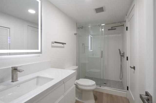1561 La Plaza, San Marcos CA: https://media.crmls.org/mediaz/dcc6113e-cc15-474a-b2d7-78ba5e31b6d9.jpg