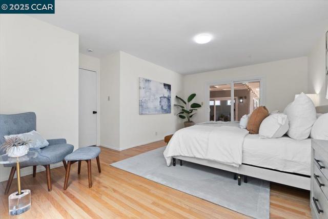 1578 Dianda Dr, Concord CA: https://media.crmls.org/mediaz/dcc652a7-43ad-4f67-93c0-f822cbf3e049.jpg