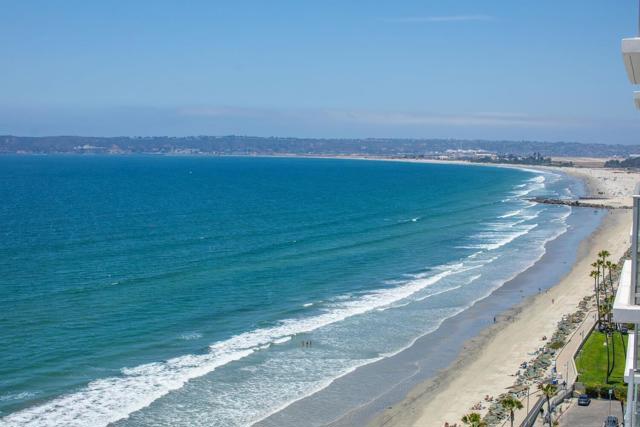 1830 Avenida Del Mundo, Coronado CA: https://media.crmls.org/mediaz/dcc77fb4-574a-4725-bfbf-7bcaabf8eaf3.jpg