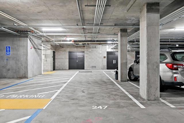 657 Walnut Street, San Carlos CA: https://media.crmls.org/mediaz/dcc8b674-38a5-4cc3-855f-3dd7cafb9741.jpg