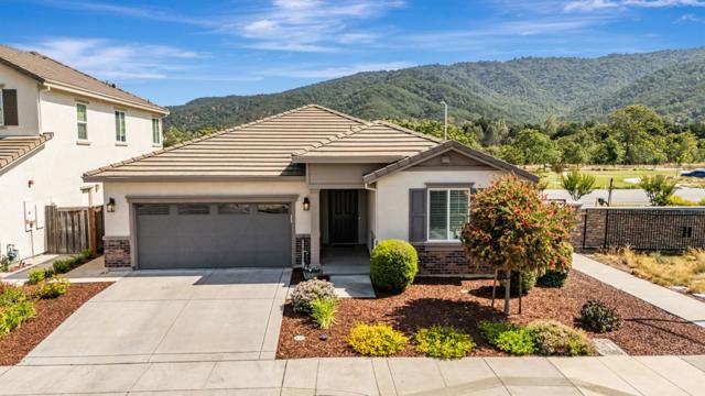 1798 Rosemary Drive, Gilroy CA: https://media.crmls.org/mediaz/dcc9503f-c1cb-4b88-8632-b374bf5b02af.jpg