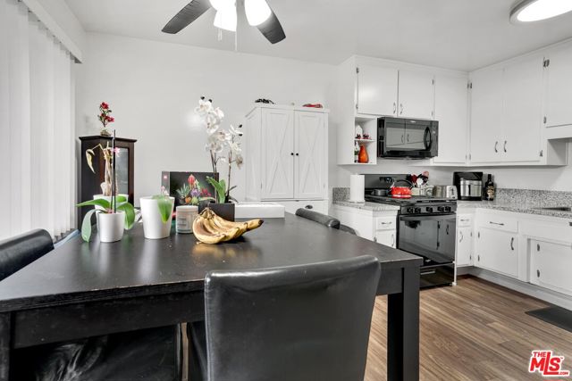 Image 6 of 15 For 6225 Reseda Boulevard