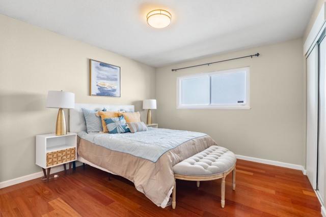 Image 21 of 48 For 41532 Trenouth Street