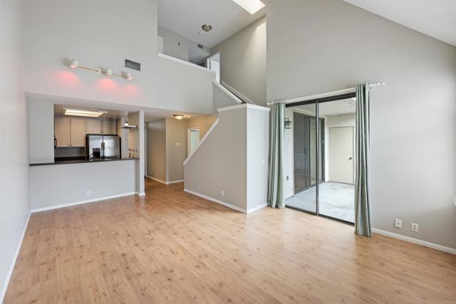 Detail Gallery Image 4 of 31 For 2232 River Run Dr #206,  San Diego,  CA 92108 - 2 Beds | 2 Baths