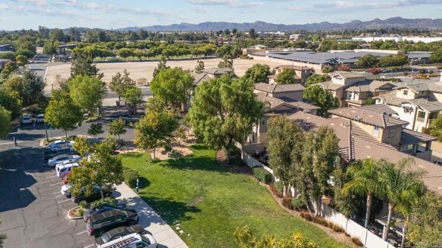 Detail Gallery Image 34 of 44 For 24731 Valleywalk St #6,  Murrieta,  CA 92562 - 3 Beds | 2/1 Baths