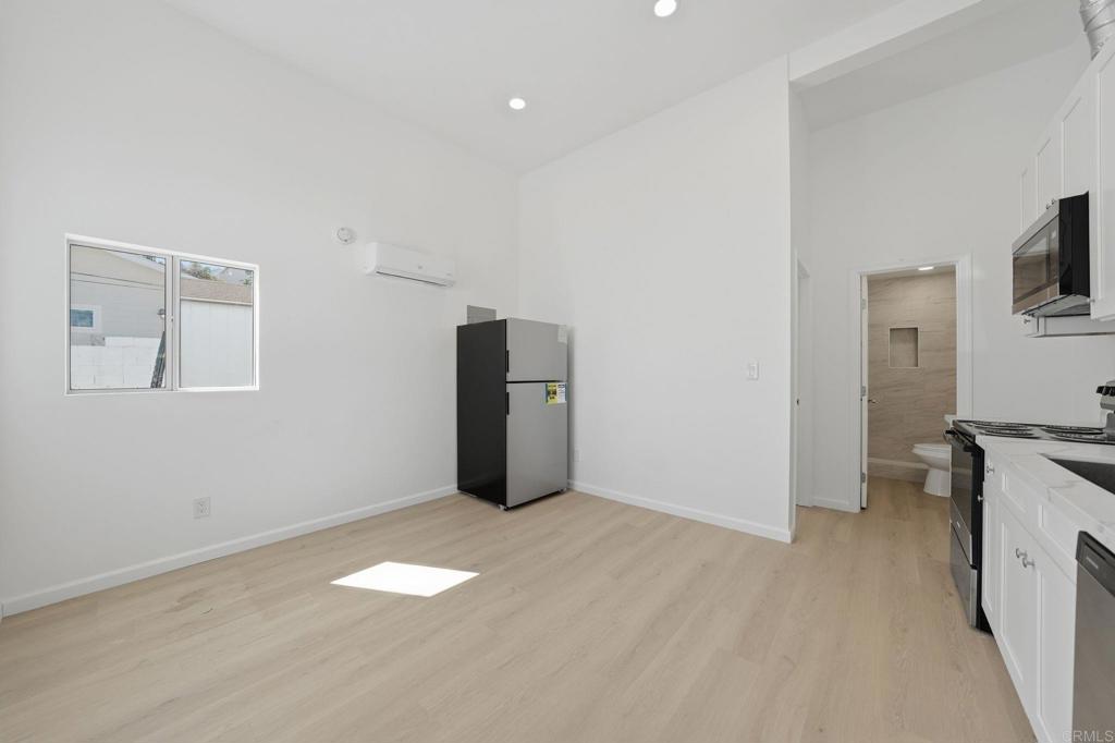 3153 G Street - photo 17