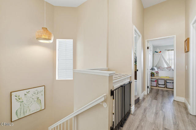 9813 Sweetwater Lane, Ventura CA: https://media.crmls.org/mediaz/dcccdc53-b24f-4cc1-9e1b-73beae734b2c.jpg