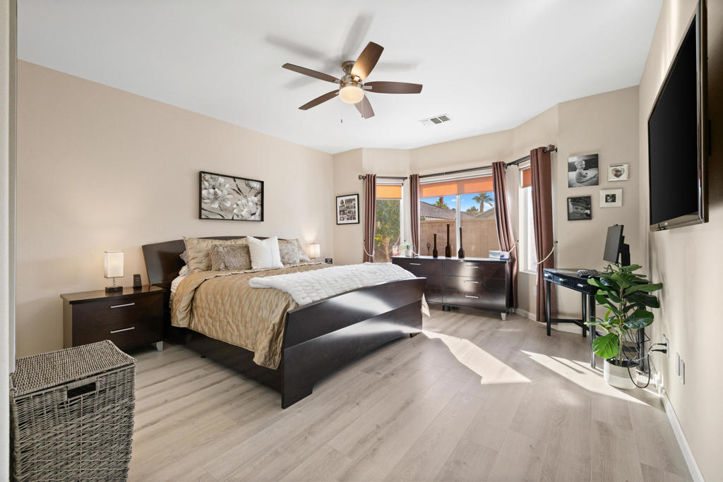 MLS #219138236DA image #14