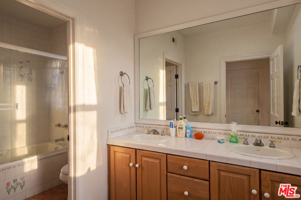 MLS #26876475 image #27