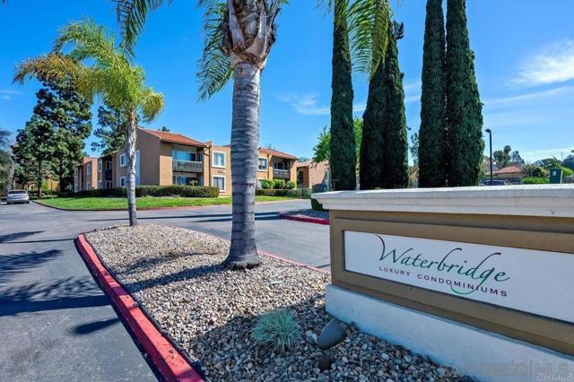 17105 W Bernardo Dr, San Diego CA: https://media.crmls.org/mediaz/dccddb25-7396-41c9-83a1-dfdc52df6ee4.jpg