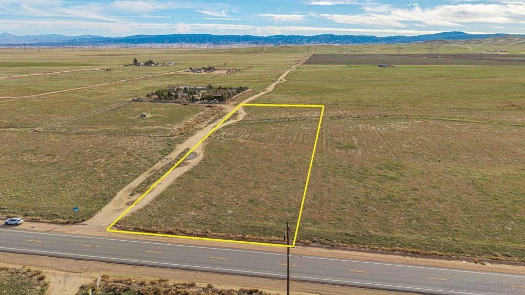 MLS #250045688SD image #1