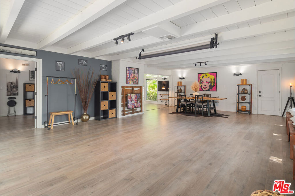 MLS #25576357 image #25