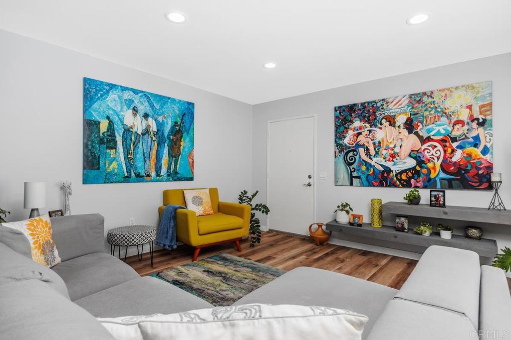 1081 Woodlake Dr Cardiff By The Sea - photo 4