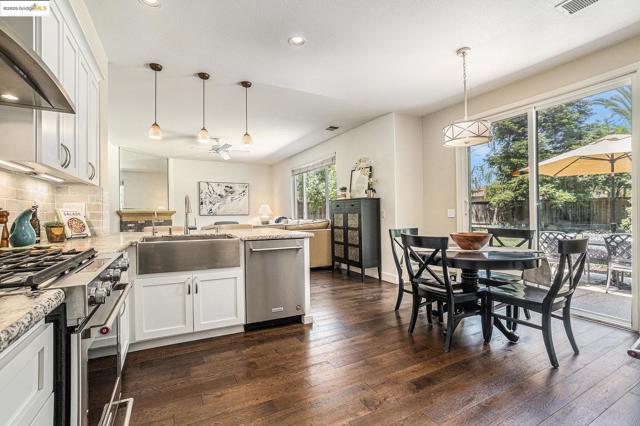 1951 Newton Drive, Brentwood CA: https://media.crmls.org/mediaz/dccf5711-7a7f-4aa7-b083-98560755a3e6.jpg