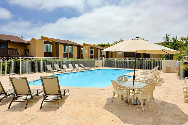 3454 Castle Glen Dr., San Diego CA: https://media.crmls.org/mediaz/dccfc956-e9e3-4ffc-b230-333bba887587.jpg