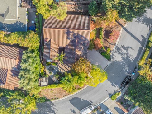 16715 Cerro Vista Drive, Morgan Hill CA: https://media.crmls.org/mediaz/dcd08cad-3cff-4d30-838f-6e050c7f448d.jpg