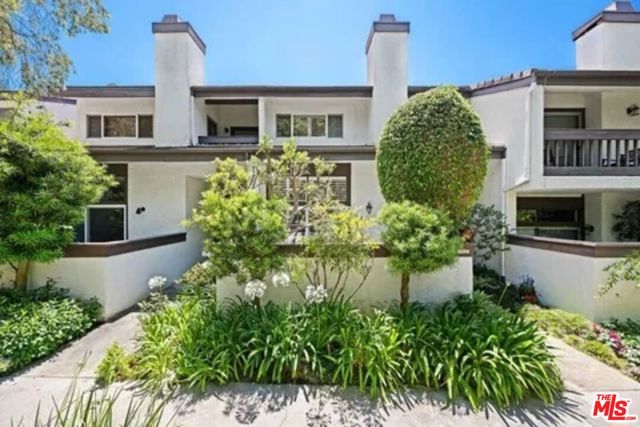 1546 Palisades Drive, Pacific Palisades, CA 90272
