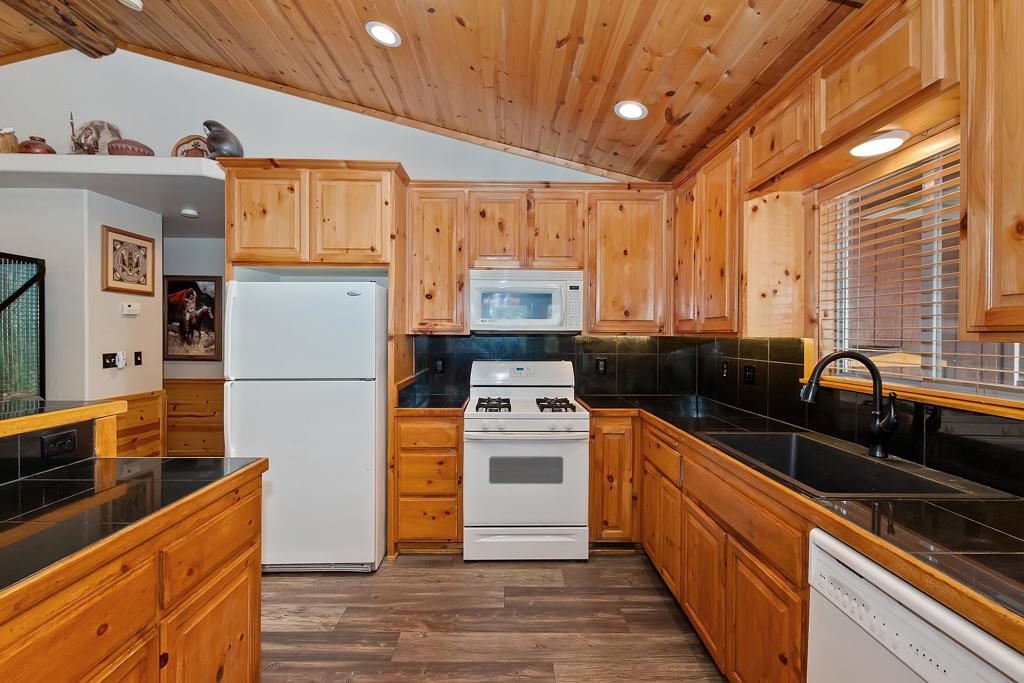 MLS #219130513DA img 13