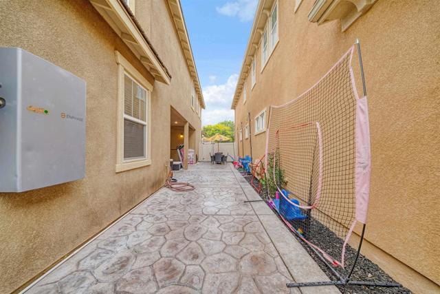 Detail Gallery Image 32 of 34 For 1260 Pershing Rd., Chula Vista,  CA 91913 - 4 Beds | 2/1 Baths