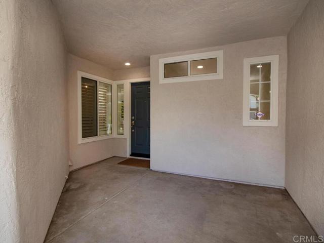 Detail Gallery Image 5 of 40 For 1219 Sunglow Dr, Oceanside,  CA 92056 - 4 Beds | 2 Baths