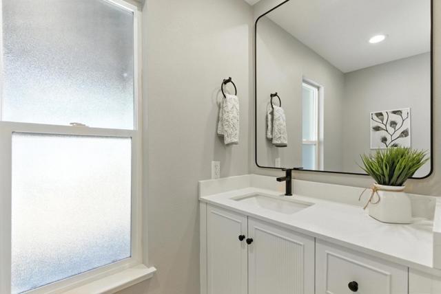 2924 Via Encinitas, San Jose CA: https://media.crmls.org/mediaz/dcd6e589-8659-4937-85c3-dd5856434a08.jpg