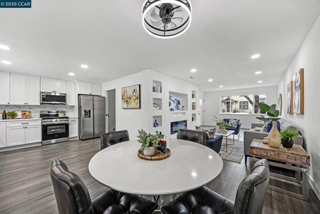 Image 10 of 60 For 917 60th St  
