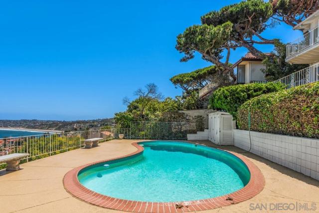 605 Palos Verdes Dr W, Palos Verdes Estates, California 90274, 4 Bedrooms Bedrooms, ,2 BathroomsBathrooms,Residential,Sold,Palos Verdes Dr W,220015650SD