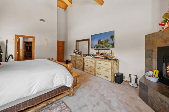 1925 Baldwin Lake Road, Big Bear CA: https://media.crmls.org/mediaz/dcd7b6b6-4690-4cf8-8e7c-024f4ccfb0af.jpg