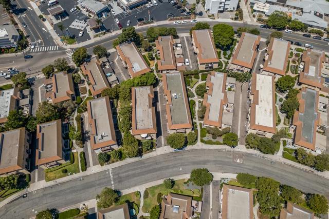 7813 Starling Dr, San Diego CA: https://media.crmls.org/mediaz/dcd7bb62-f3b7-4910-b018-b3ad6f593852.jpg