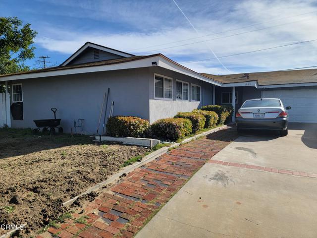 1963 Sorrel Street, Camarillo CA: https://media.crmls.org/mediaz/dcd7e914-315d-4edc-9c2c-d68b9604b2bb.jpg