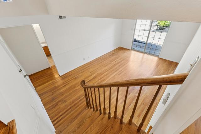 4190 Sharab Ct, Pleasanton CA: https://media.crmls.org/mediaz/dcd9eec1-282d-4995-a394-0daf8b1d8712.jpg